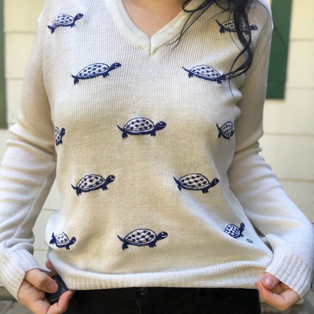 OFF White Vintage Turtle Sweater